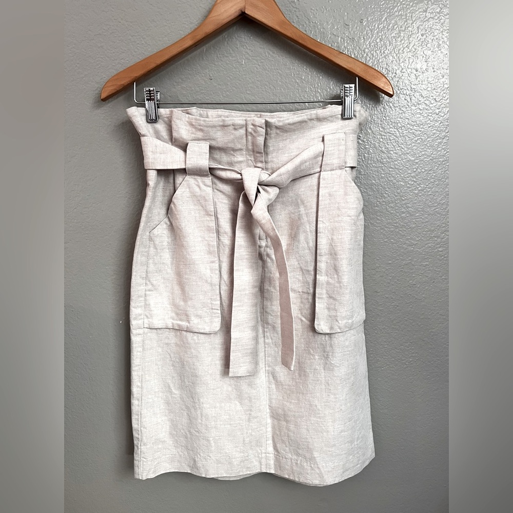 H&M - Picture 1 of 2